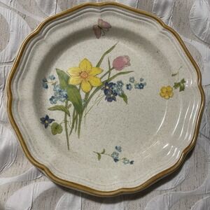 Mikasa Early Spring 8" Salad Plate EC 408 Garden Club Japan Vintage